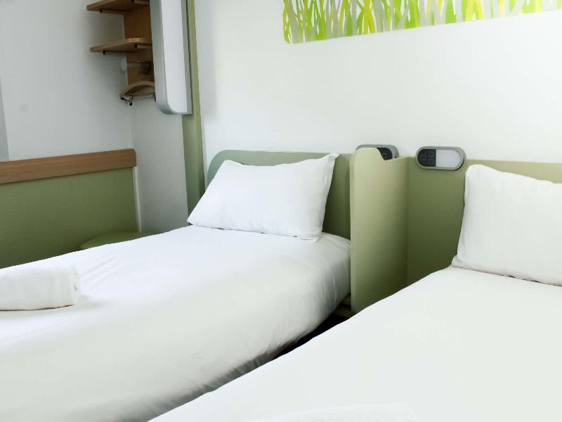 ibis budget Saint Omer Centre image