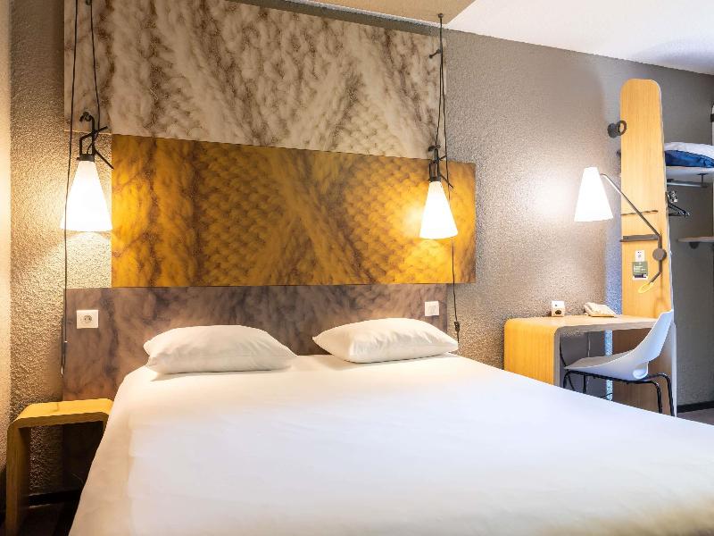 ibis Montauban image