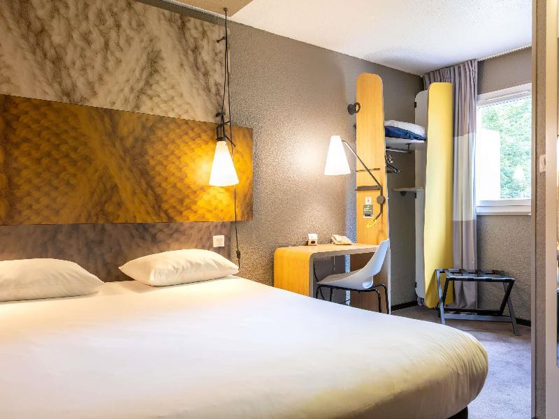 ibis Montauban image