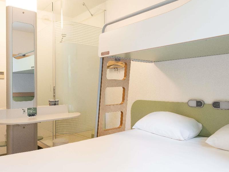 ibis budget Montauban Les Chaumes image
