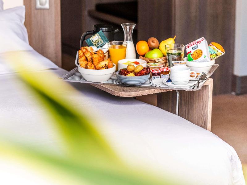 Novotel Toulouse Centre Wilson image