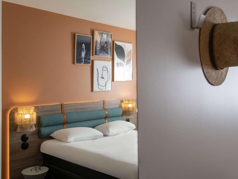 ibis Golfe de Saint Tropez image