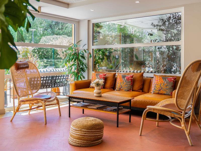 ibis Golfe de Saint Tropez image
