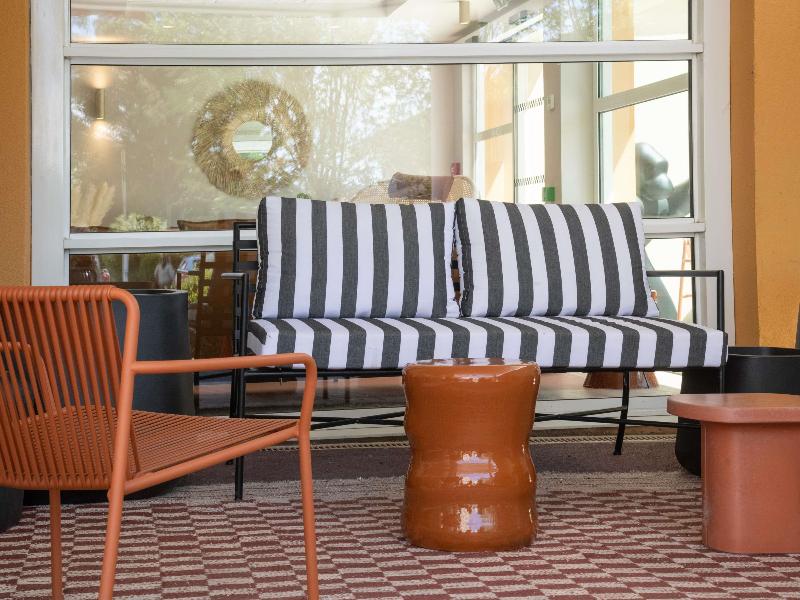 ibis Golfe de Saint Tropez image