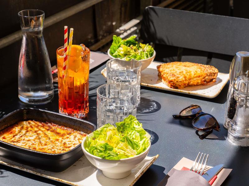 ibis Golfe de Saint Tropez image