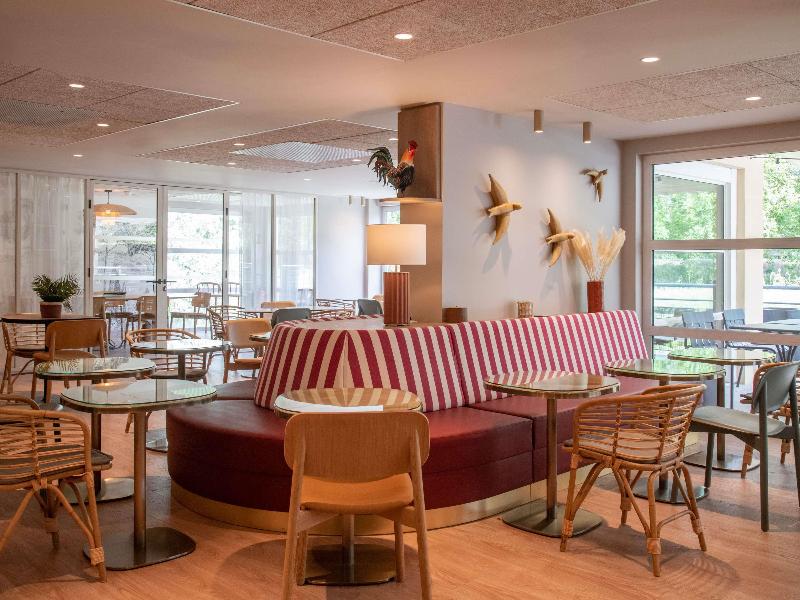 ibis Golfe de Saint Tropez image
