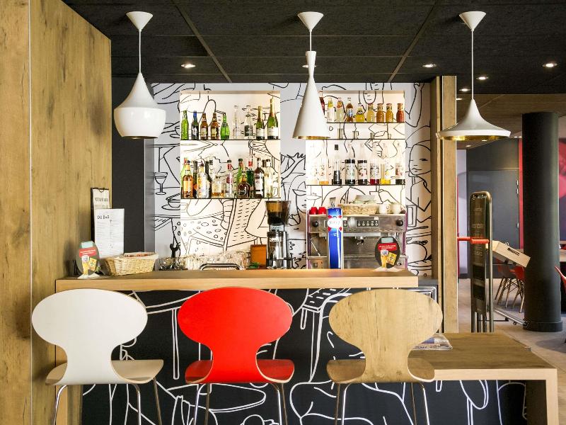 ibis Toulon La-Seyne image