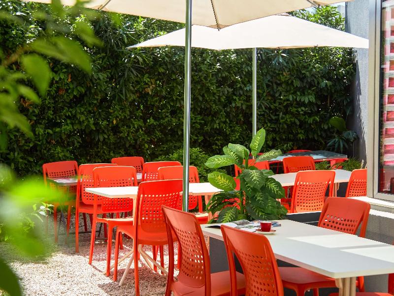 ibis Toulon La-Seyne image