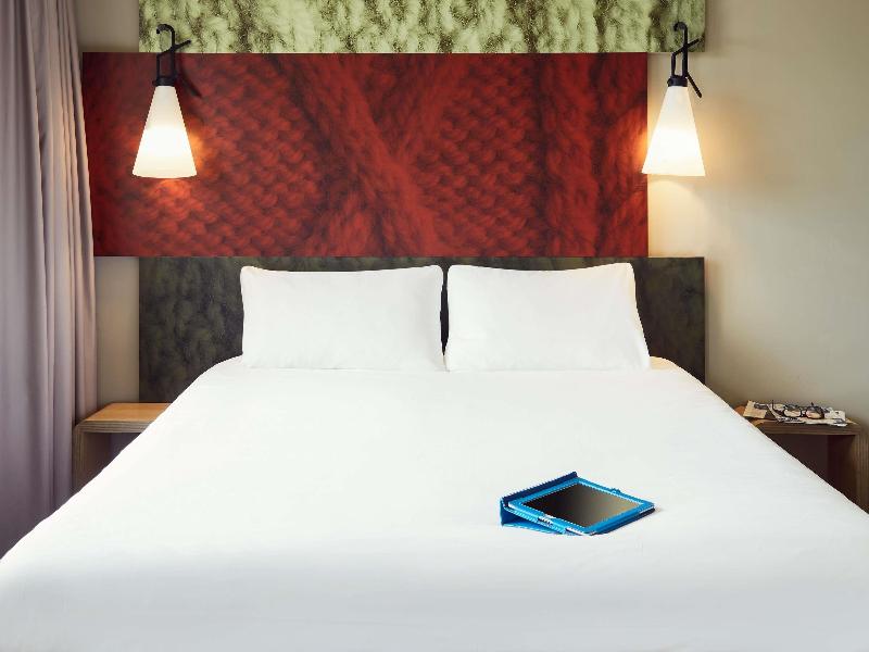 ibis Toulon La-Seyne image