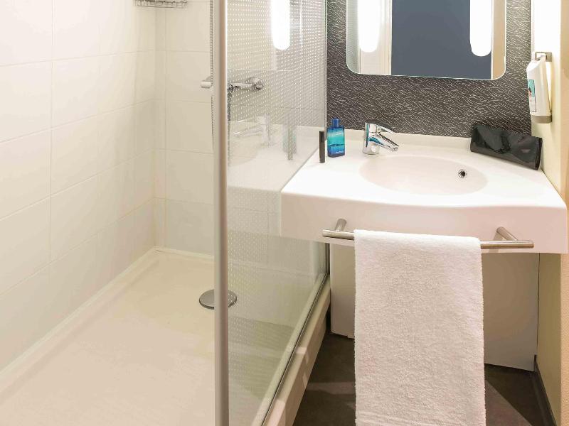 ibis Saint-Dizier image