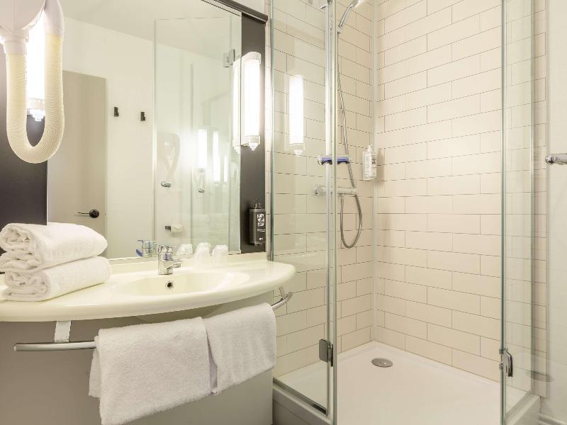 ibis Blois Centre Chateau image
