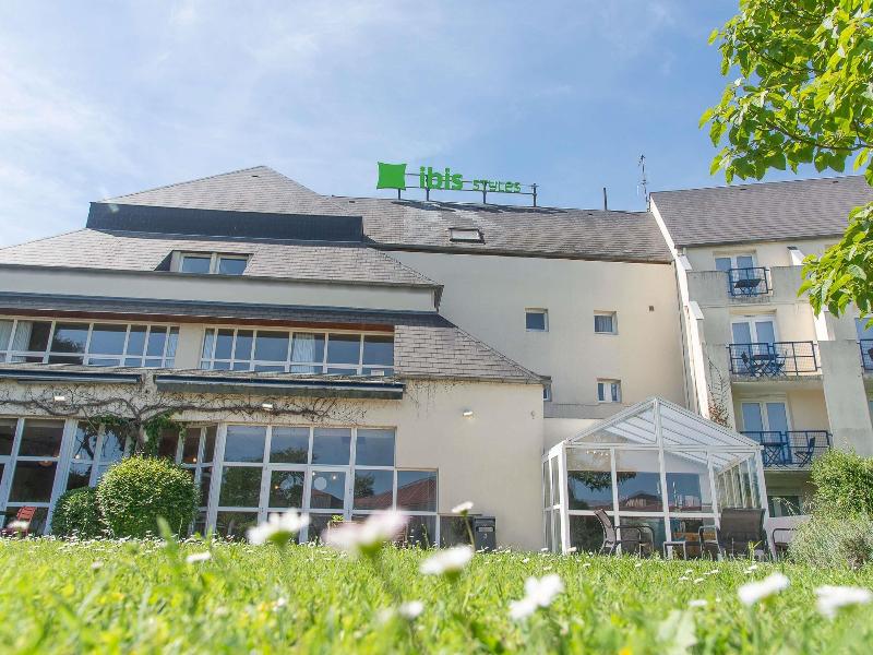 ibis Styles Chinon image