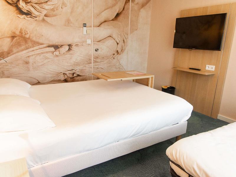 ibis Styles Chinon image