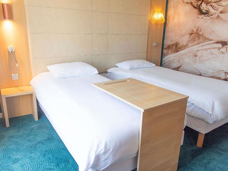 ibis Styles Chinon image