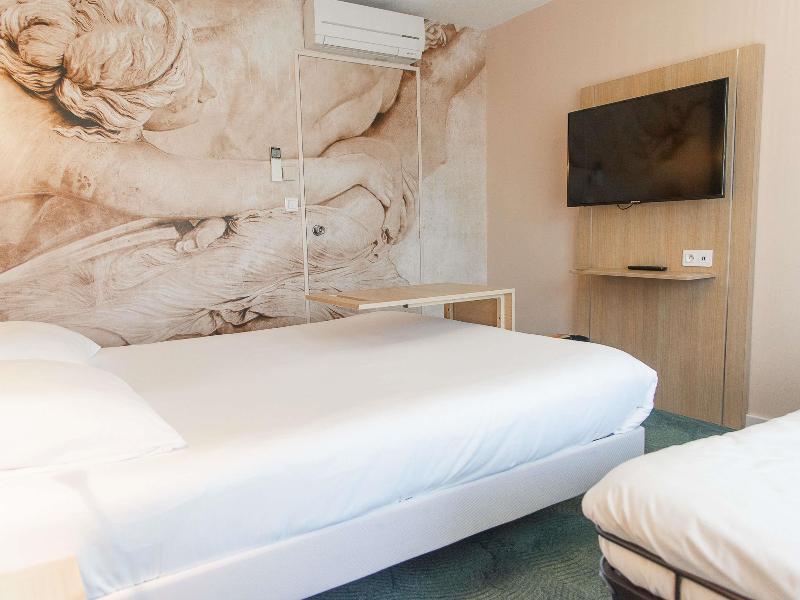ibis Styles Chinon image