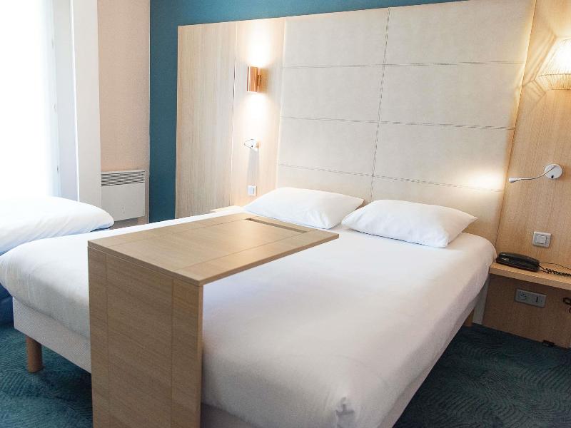 ibis Styles Chinon image