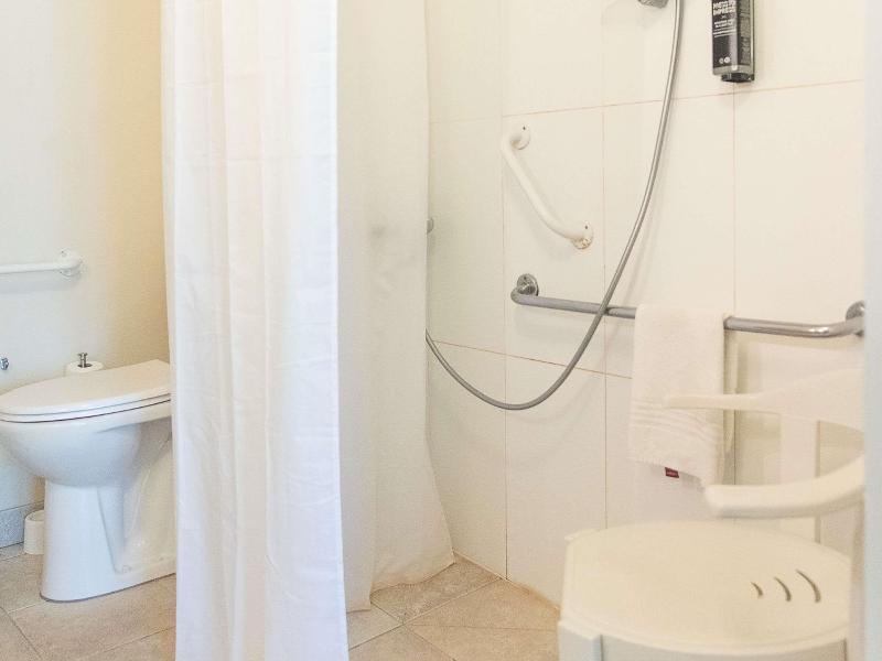 ibis Styles Chinon image