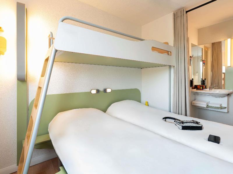 ibis budget Tours Nord image