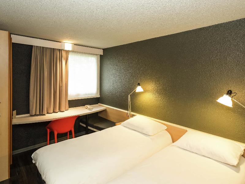 ibis Lorient-Caudan image