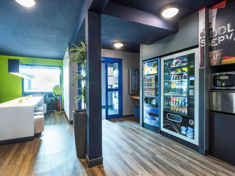 ibis budget Rouen Petit Quevilly image