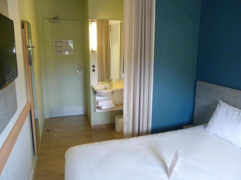 ibis budget Rouen Petit Quevilly image