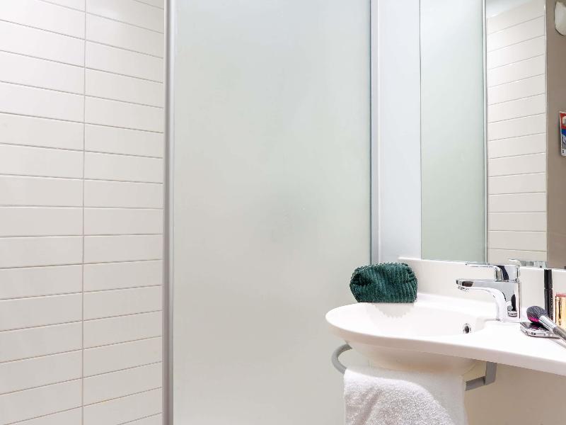 ibis budget Rouen Sud Zénith image