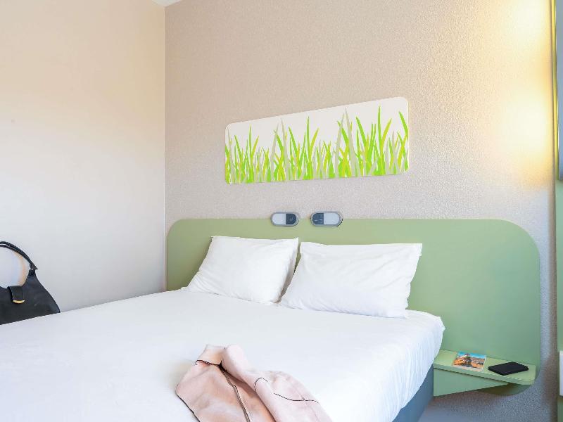 ibis budget Rouen Sud Zénith image