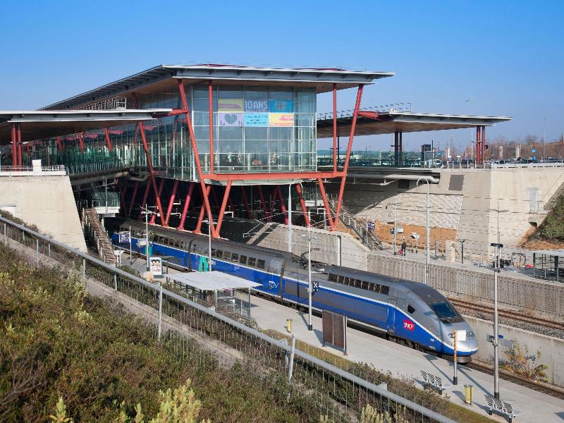 ibis Styles Romans Valence Gare TGV image