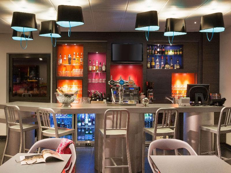 ibis Styles Romans Valence Gare TGV image