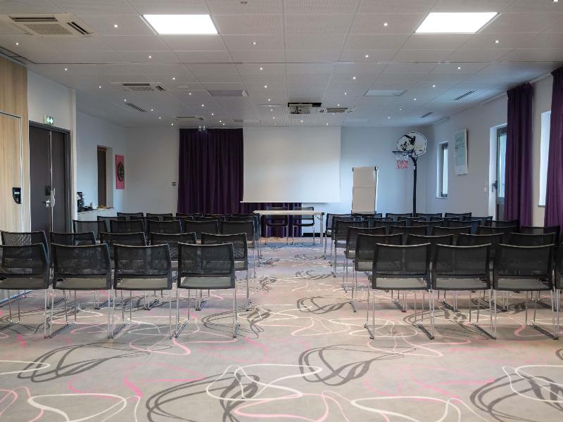 ibis Styles Romans Valence Gare TGV image