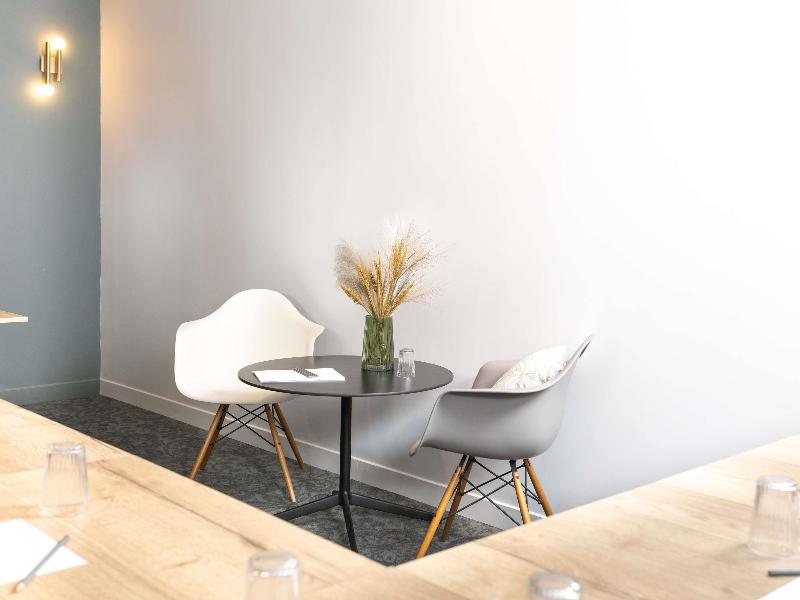 ibis Valenciennes image