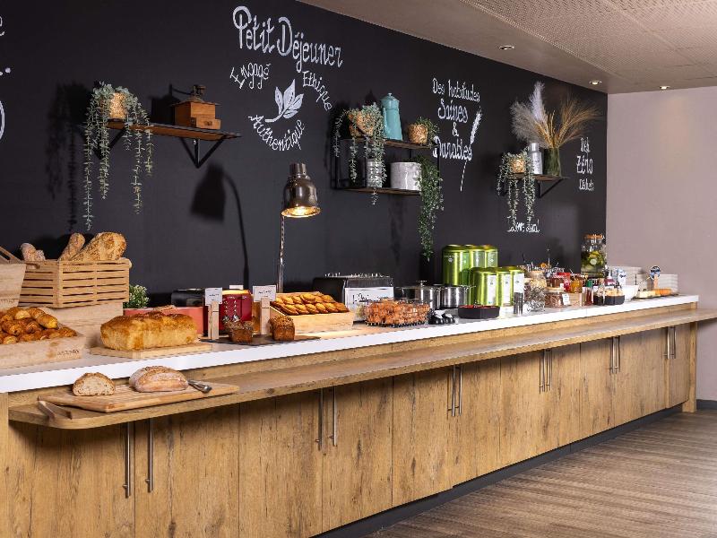 ibis Valenciennes image