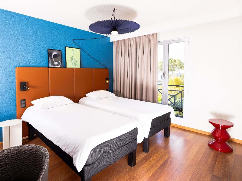 ibis Valenciennes image