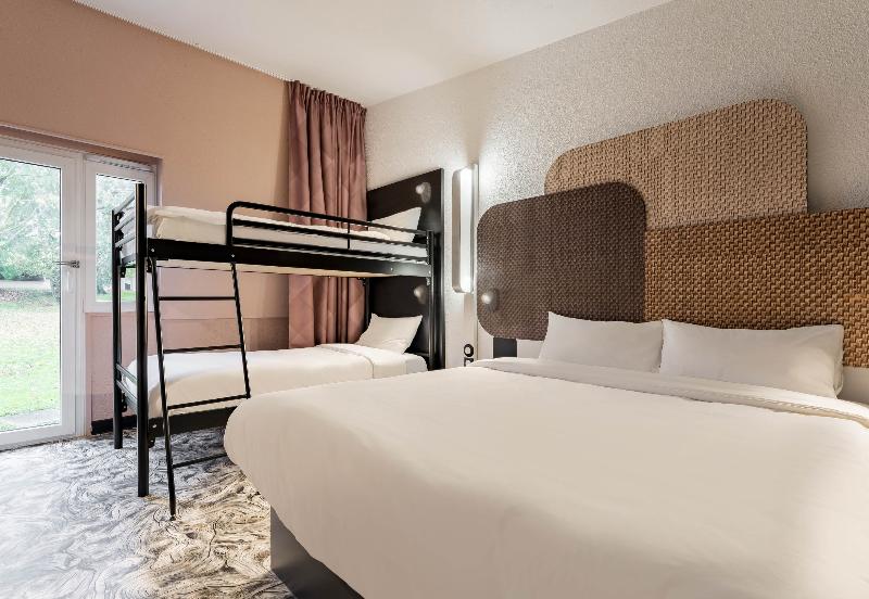 B&B HOTEL Valenciennes Sud 3 étoiles image