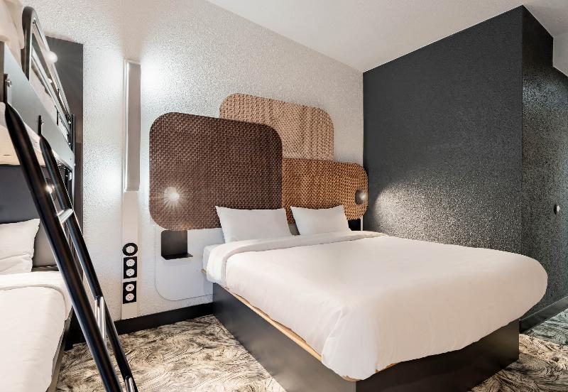 B&B HOTEL Valenciennes Sud 3 étoiles image
