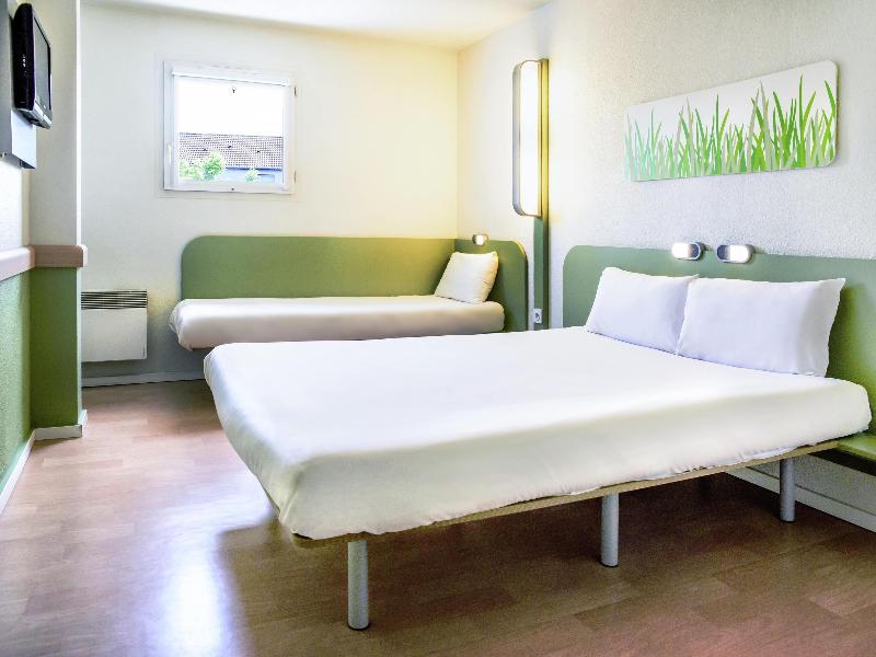 ibis budget Valenciennes Petite Forêt image