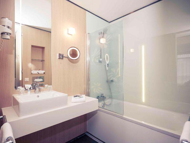 Hôtel Mercure Valenciennes Centre image