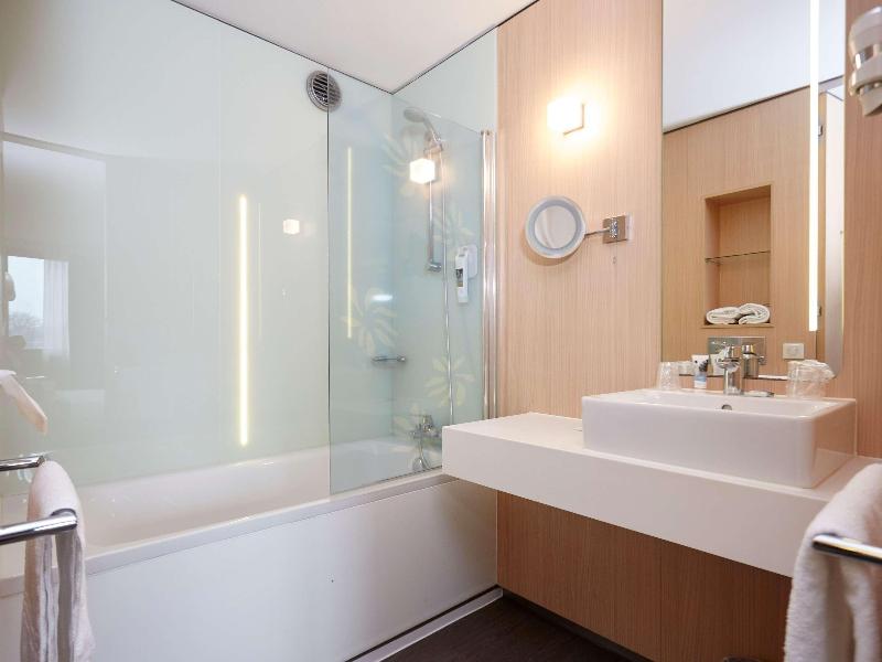 Hôtel Mercure Valenciennes Centre image