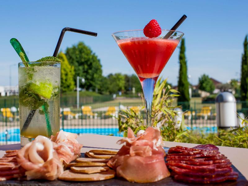 ibis Beaune La Ferme Aux Vins image