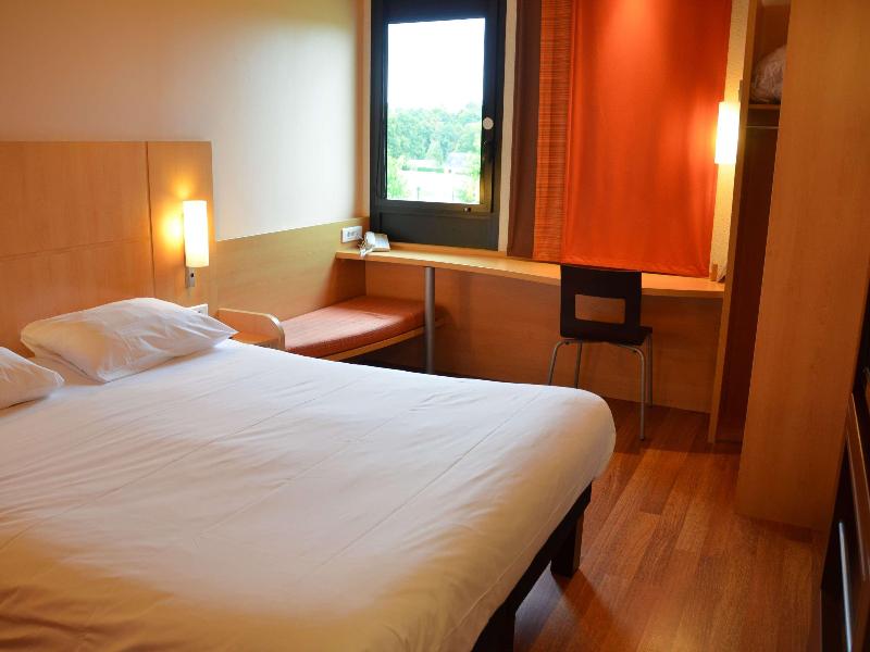 ibis Guingamp - Coeur de Bretagne image