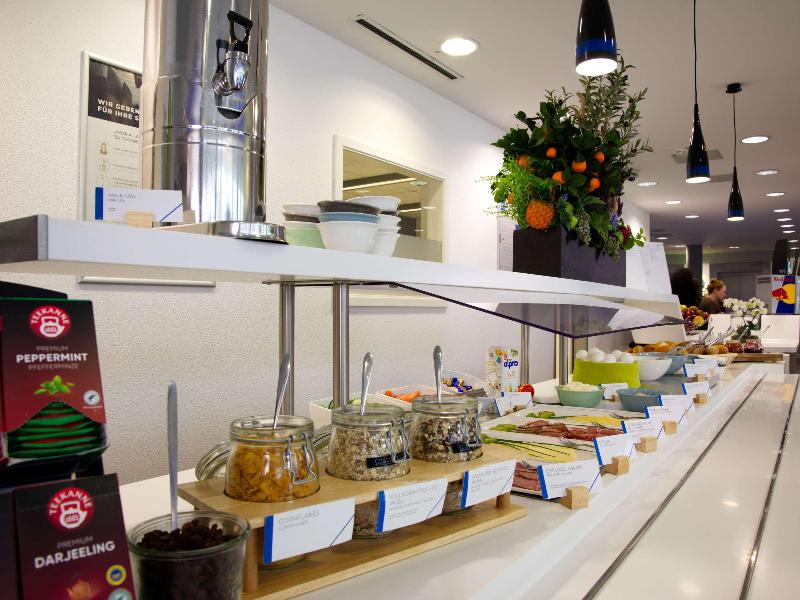 Ibis Budget Koeln Messe image