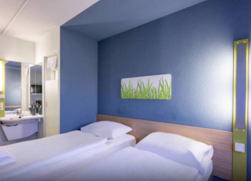 B&B HOTEL Dortmund-Airport image