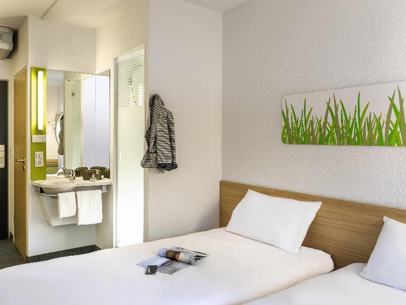 ibis budget Hamburg Altona image