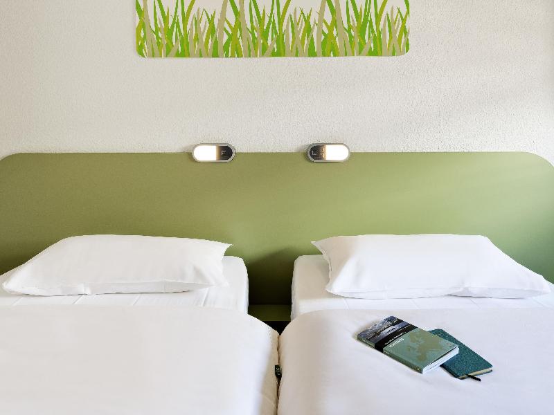 ibis budget Hamburg Altona image