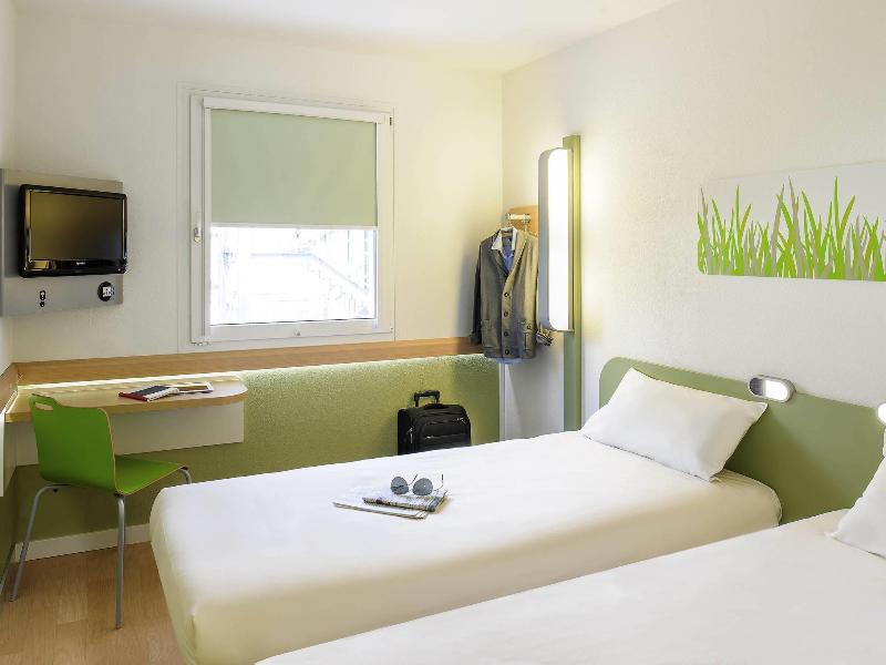 ibis budget Hamburg Altona image