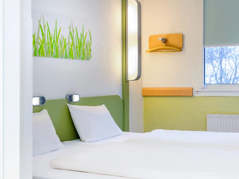 ibis budget Hamburg Quickborn image