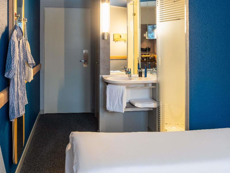 ibis budget Hamburg Quickborn image