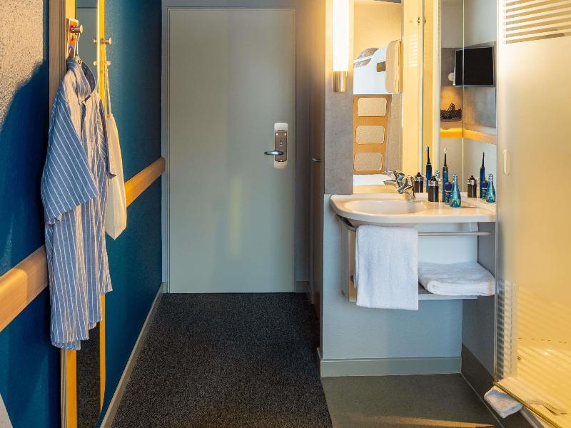 ibis budget Hamburg Quickborn image