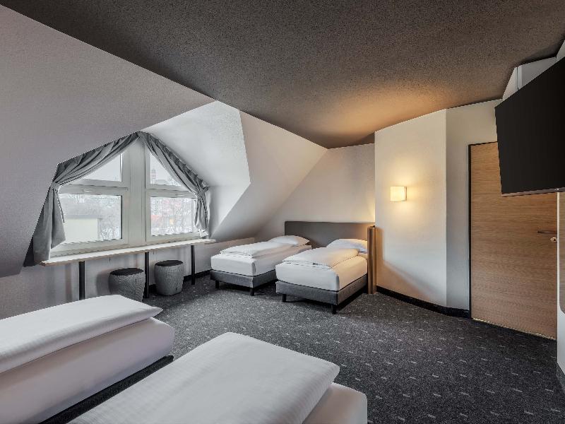 B&B HOTEL München Schwabing image