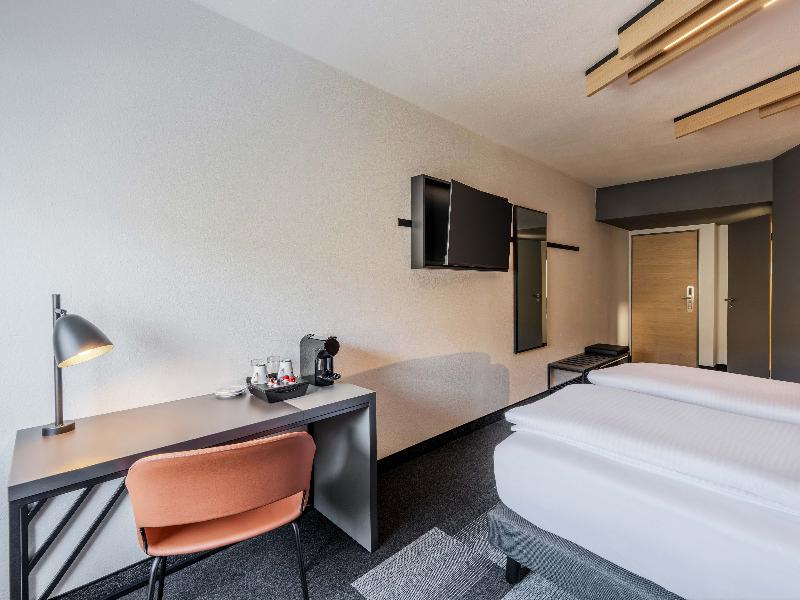 B&B HOTEL München Schwabing image